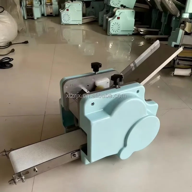Machine automatique de fabrica - Gyoza Dumpling Maker avis et prix
