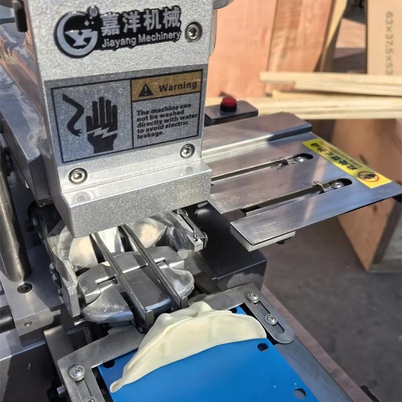 Machines à faire des raviolis  - Gyoza Dumpling Maker avis et prix